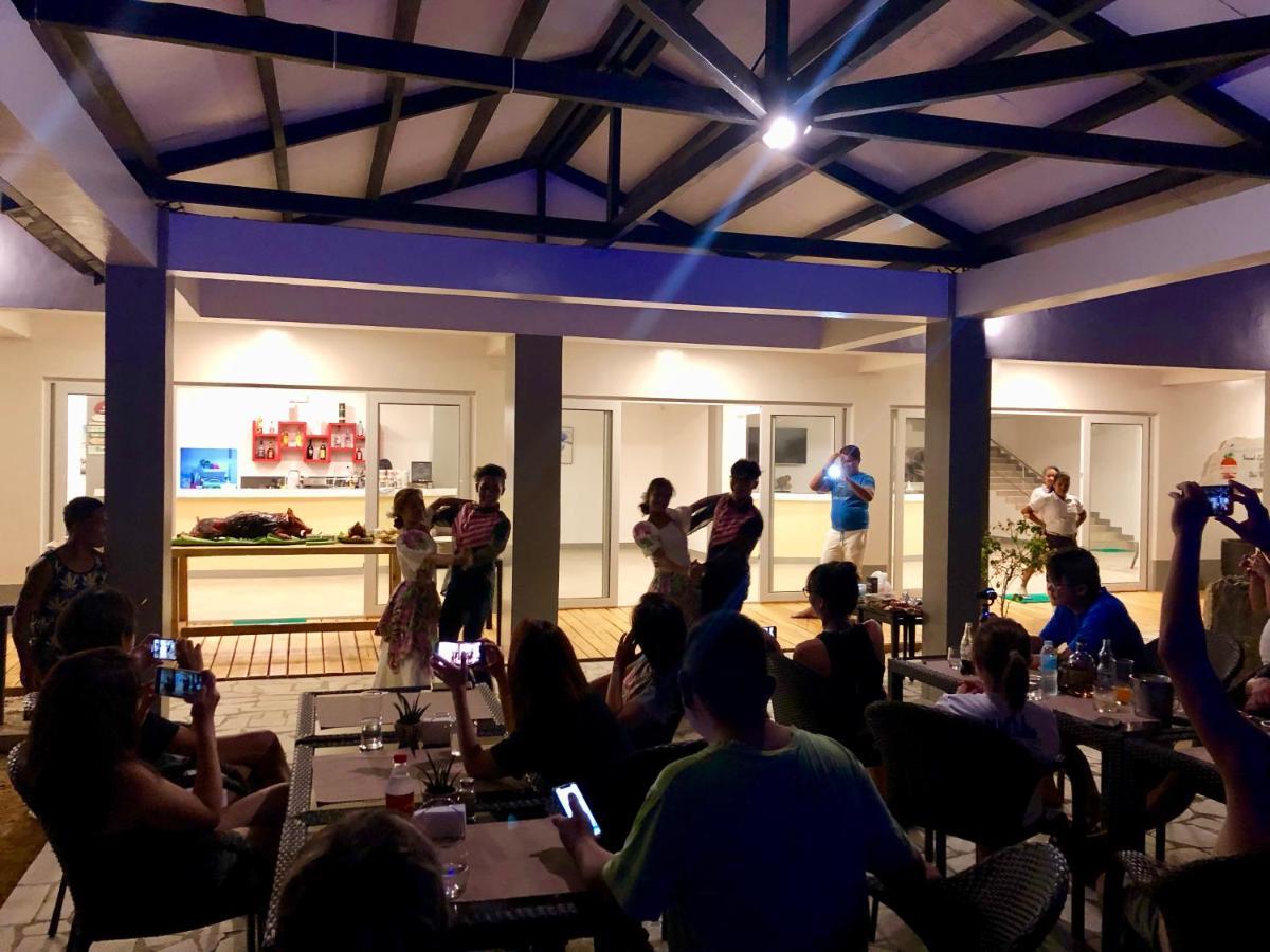 サンセット コーブ ビーチ アンド ダイブ リゾート Romblon エクステリア 写真
