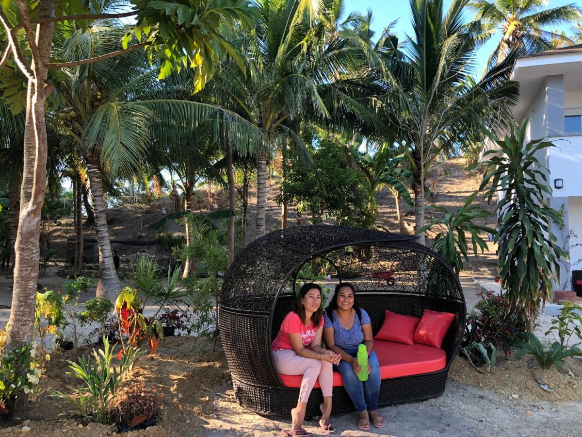 サンセット コーブ ビーチ アンド ダイブ リゾート Romblon エクステリア 写真